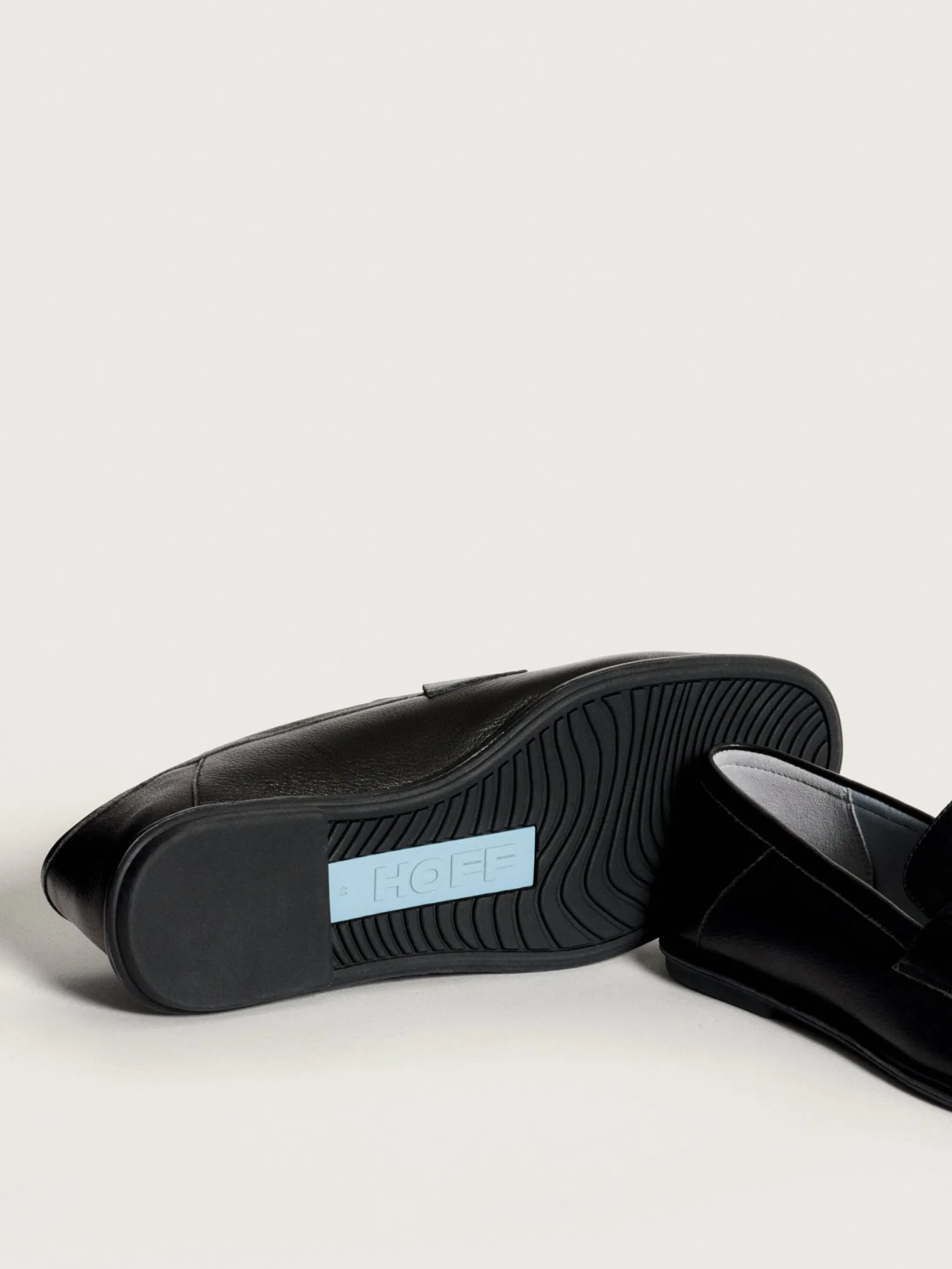apollo_black_loafer_2.webp HOFF Flat shoe | APOLLO BLACK LOAFER