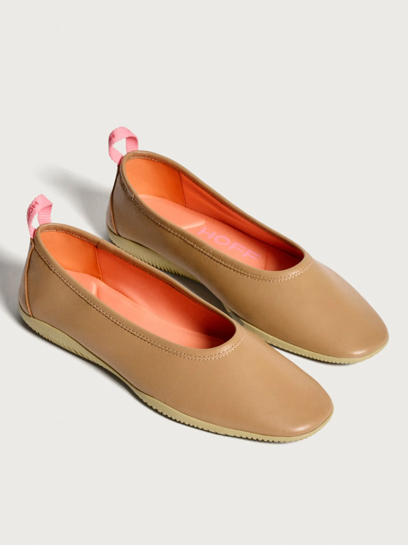garnier_taupe_ballerina_2.webp HOFF Flat shoe | GARNIER TAUPE BALLERINA