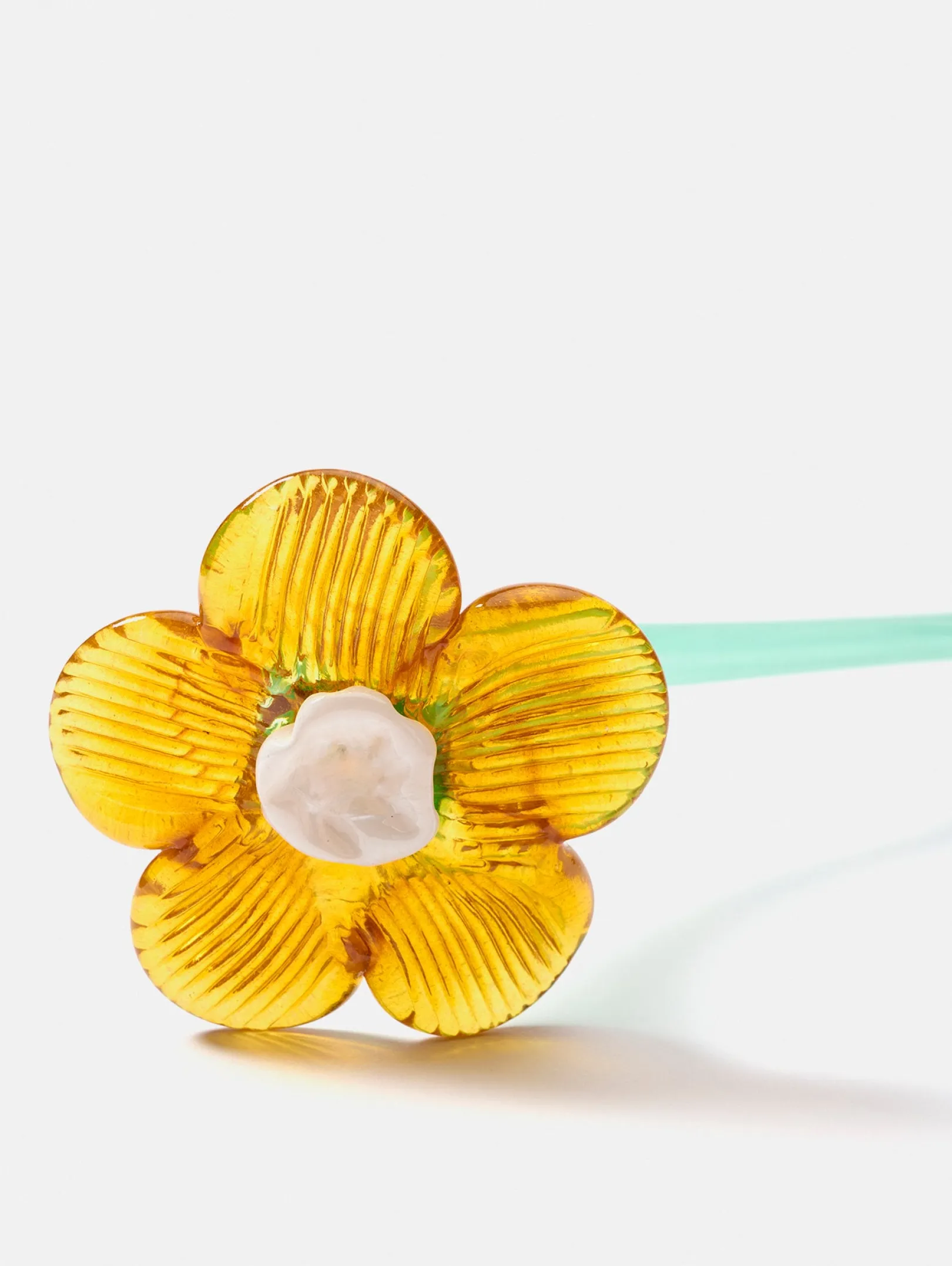 mouthblown_crystal_flower_1-1.webp HOFF Deco | Deco | MOUTHBLOWN CRYSTAL FLOWER MUSTARD