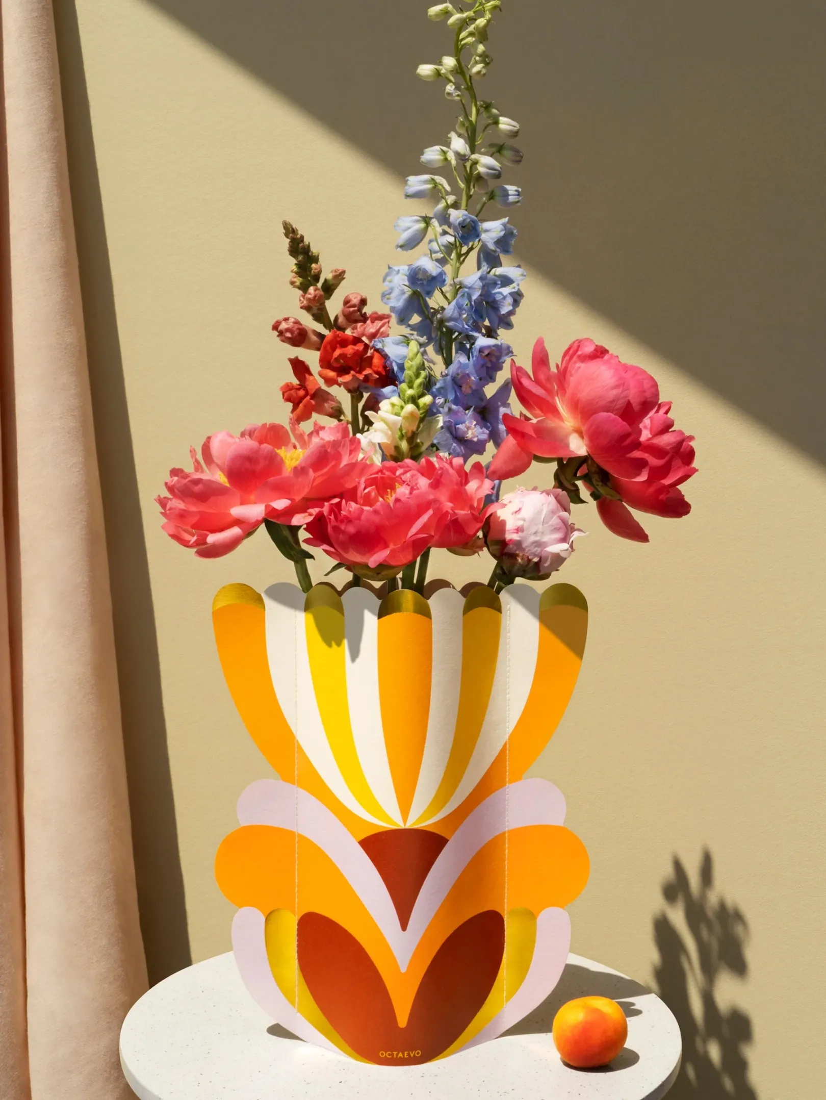 paper_vase_elysia_1.webp HOFF Deco | Deco | PAPER VASE ELYSIA