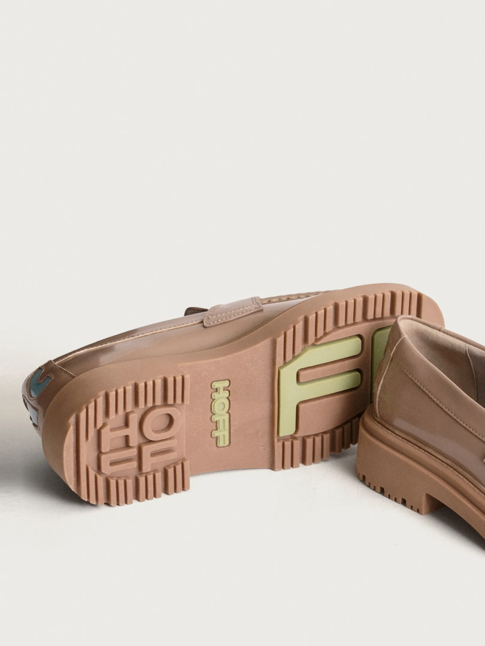 school_taupe_loafer_3.webp HOFF Flat shoe | SCHOOL TAUPE LOAFER