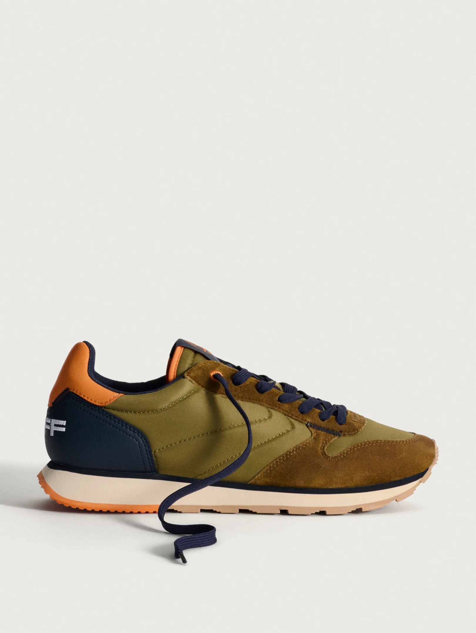 tracia_0.webp HOFF Track & Field | TRACIA
